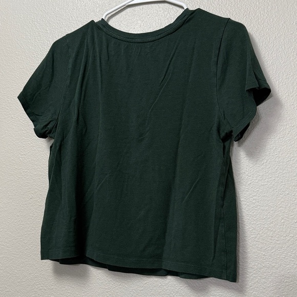 Old Navy EveryWear Crop T-Shirt - Picture 6 of 9